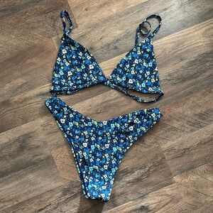 Romwe Floral Blue Bikini Set